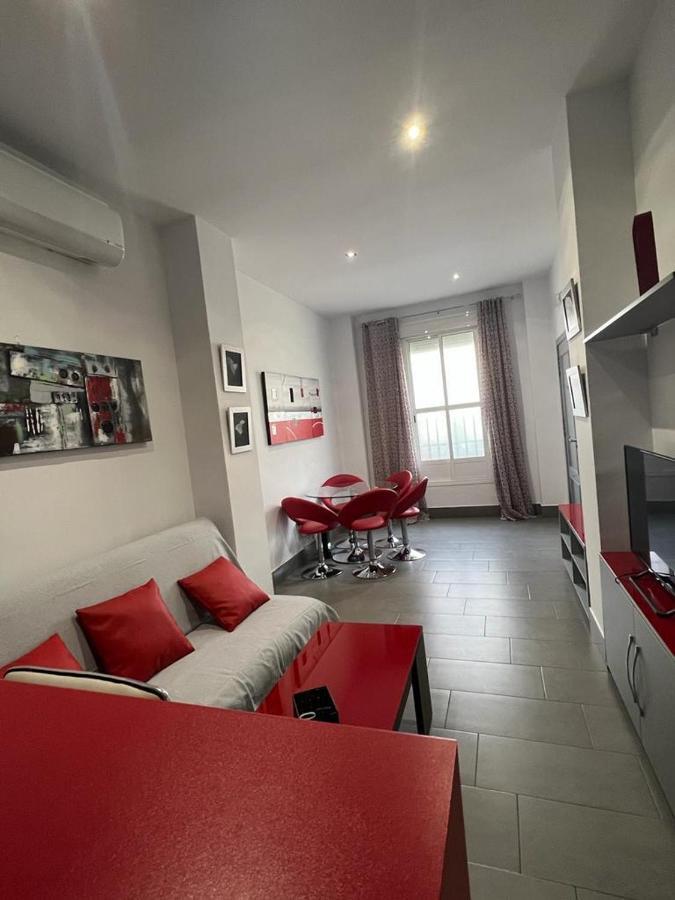 180 Home Un Sueno En El Corazon De Triana Voluntad Siviglia Esterno foto